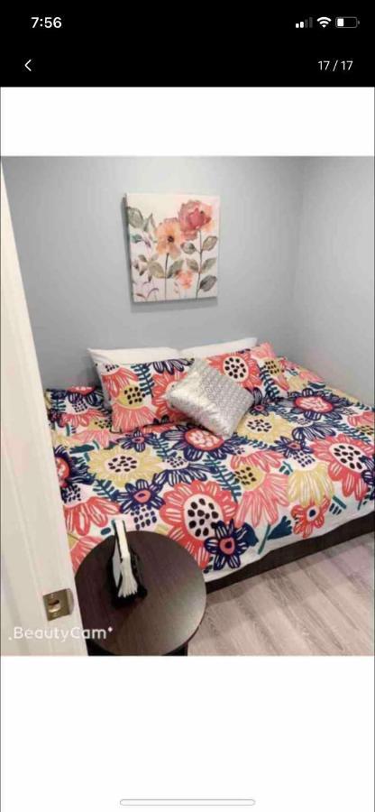 Nice Bedroom Next Fells Point Baltimore Exterior photo